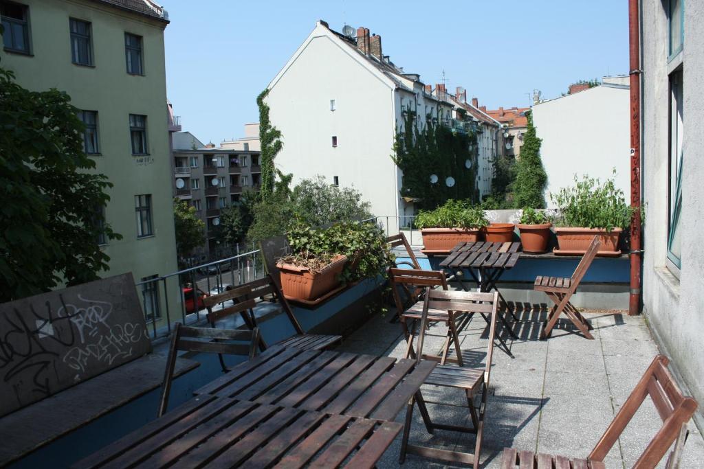 Baxpax Kreuzberg Hostel Berlim Exterior foto